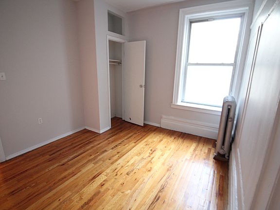 5th image of 784 Saint Johns Pl #4RET
