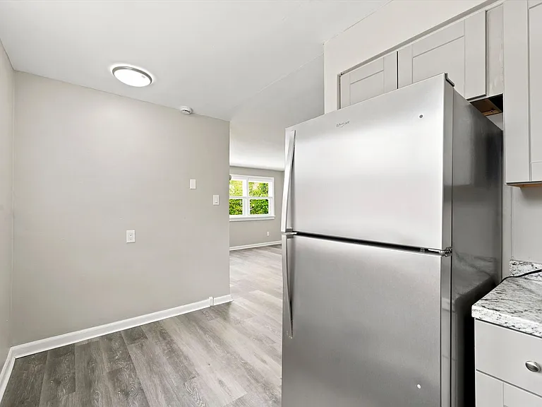 418 W Jefferson St — Photo 9