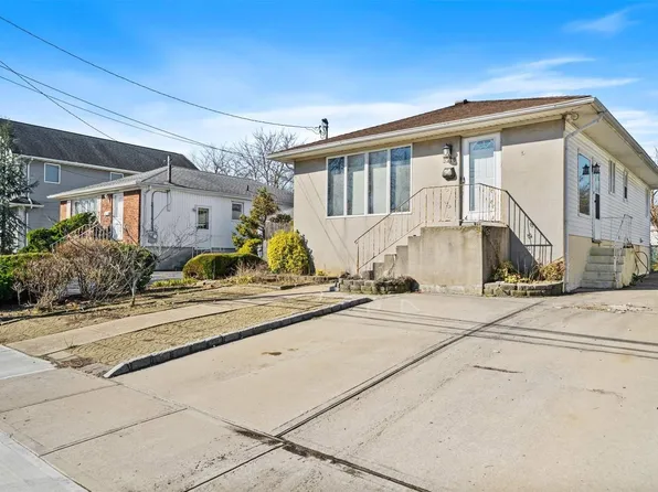 3276 Murdock Avenue, Oceanside, NY 11572