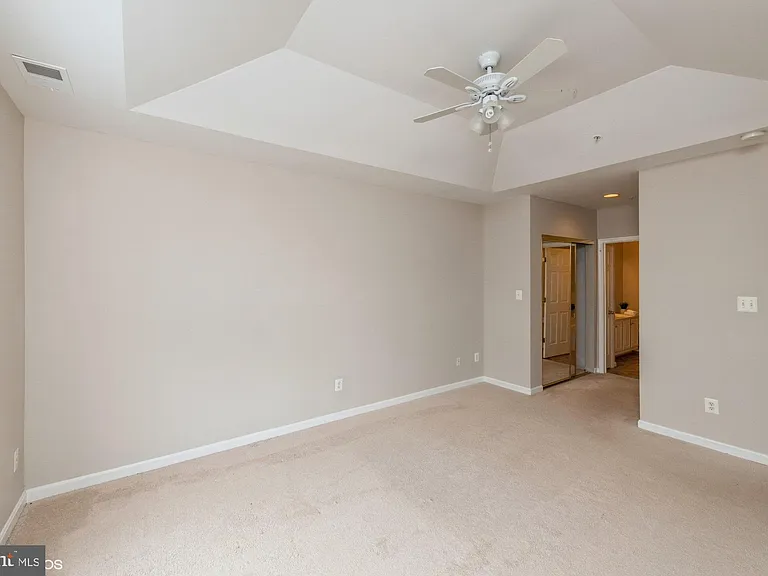 25340 Lake Mist Sq #301 — Photo 22