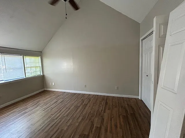 121 Brown St — Photo 4