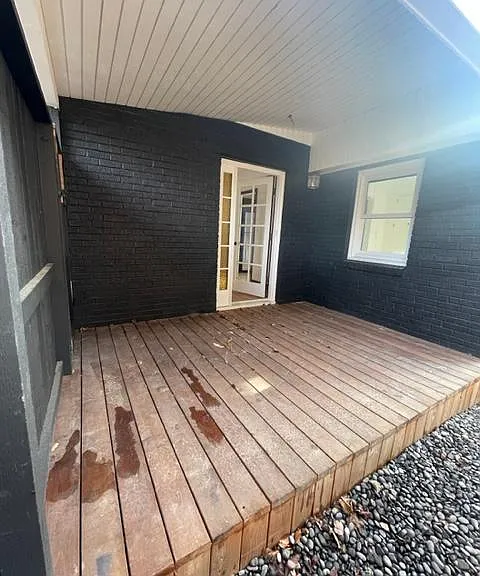 Covered Porch off Dining Room