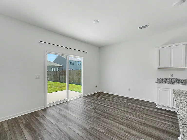 4418 Ocean Farm Dr — Photo 7