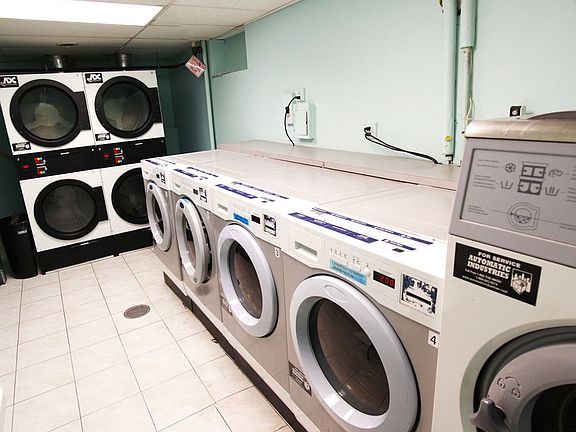 4th image of 8385 116th St APT 6M