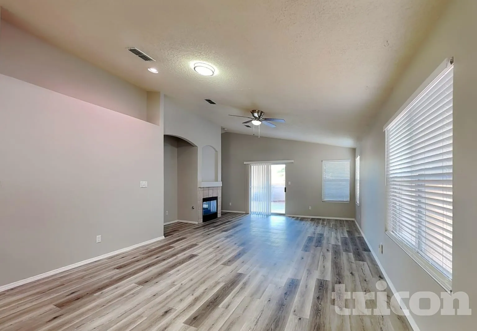 6709 La Rocca Road NW Albuquerque NM — Photo 3