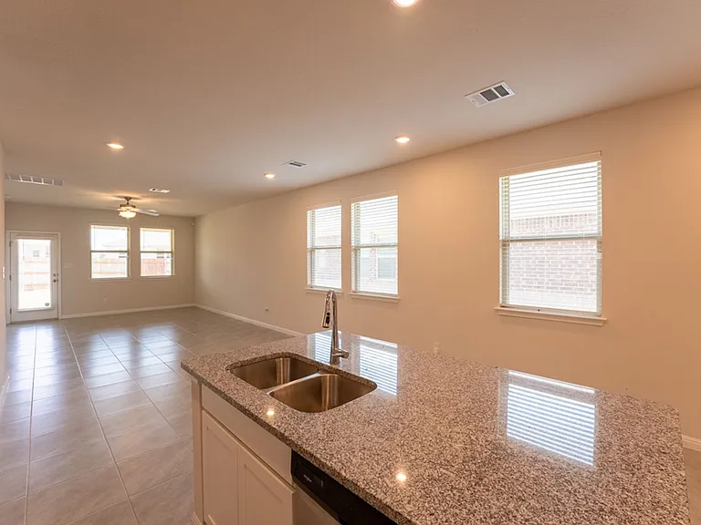 6310 Wolf Pack Dr — Photo 9