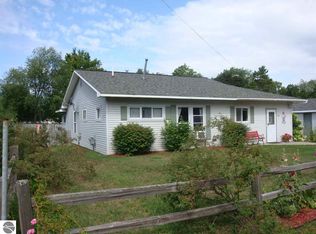 207 N Orange St, Kalkaska, MI 49646
