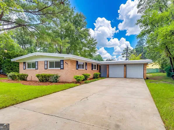 317 Willow Rd, Savannah, GA 31419