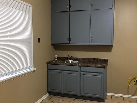 5th image of 1301 W 150th St APT 2