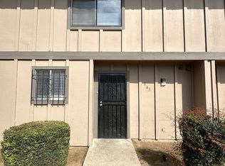 1221 N Peach Ave APT 143, Fresno, CA