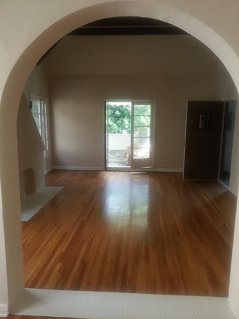 1st image of 429 N Ogden Dr APT 4