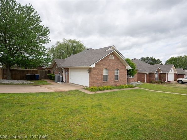 6216 Sandy Parker Ct, Fort Smith, AR 72916