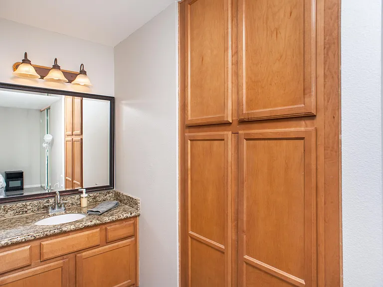3454 Castle Glen Dr #136 — Photo 16