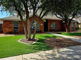 5215 NW Greathouse Ave, Midland, TX 79707