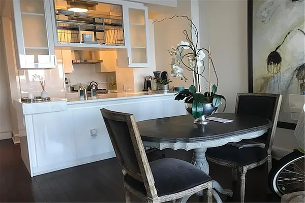 Rented by Maz Group NY | media 4