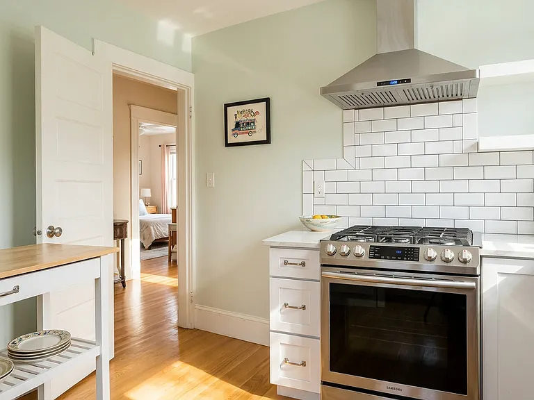 68 Willis Ave #1 — Photo 2