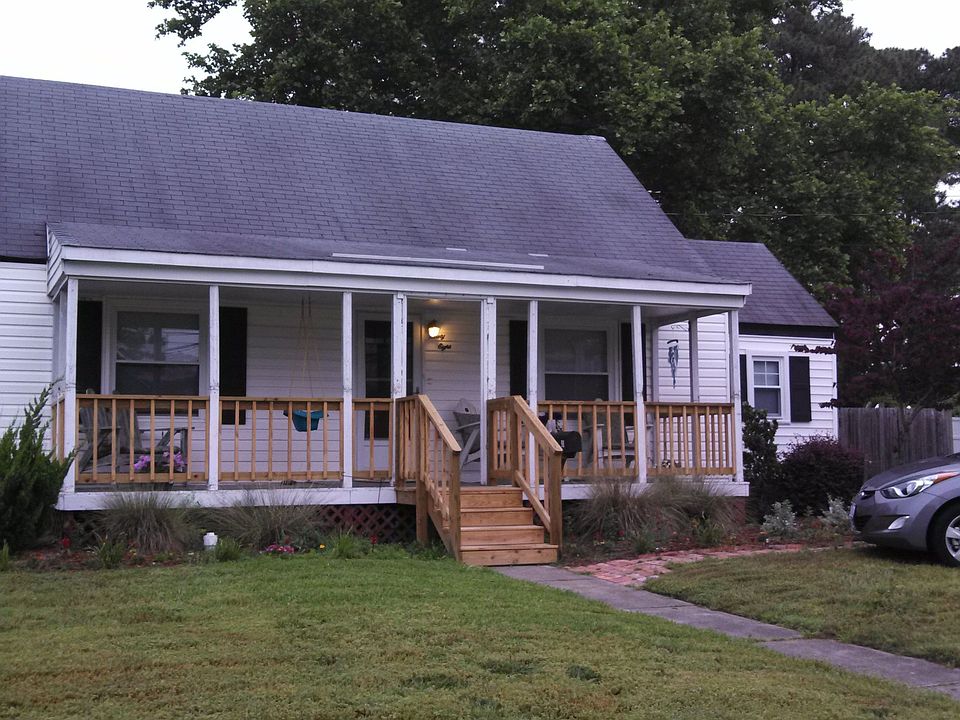 1st image of 98 Wyoming Ave