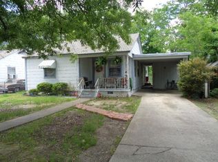 1419 15th Ave N, Columbus, MS 39701
