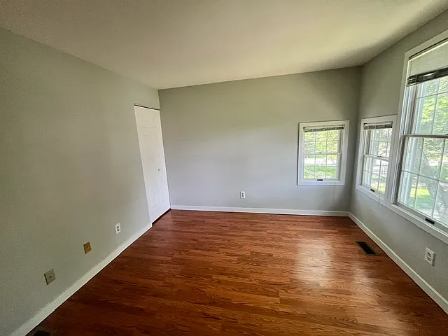 11 Amity Pl — Photo 12