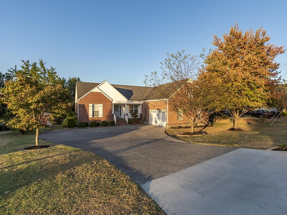 1st image of 504 Johnstown Dr