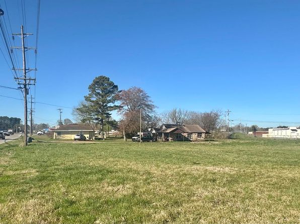 4301 Huntsville Rd, Florence, AL 35630