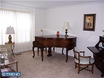 1st image of 130 Medinah Dr