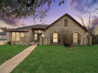 15103 Plaza Libre Dr, Houston, TX 77083