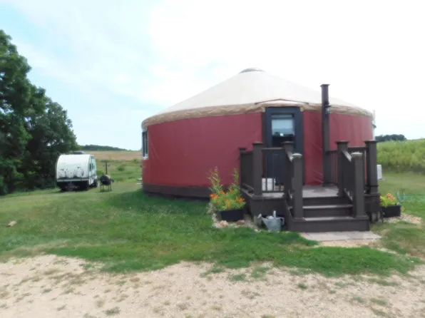4793 County Road Ii, Highland, WI 53543