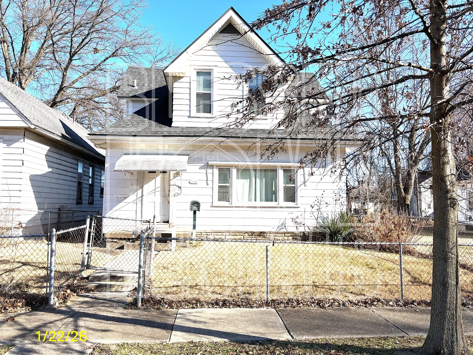 1216 S Linwood Ave photo 1
