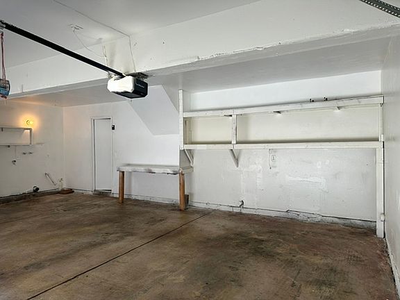 5th image of 1468 E D St APT A