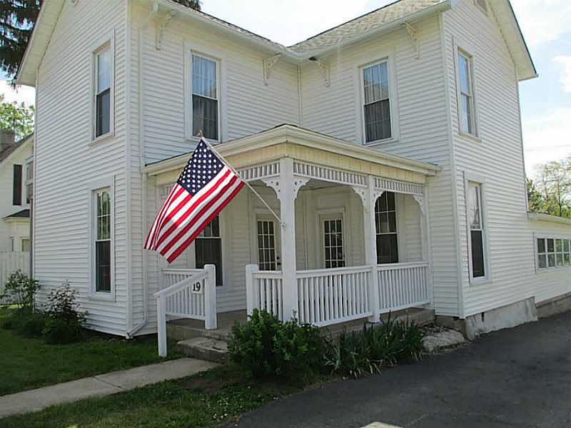 1st image of 19 E Race St