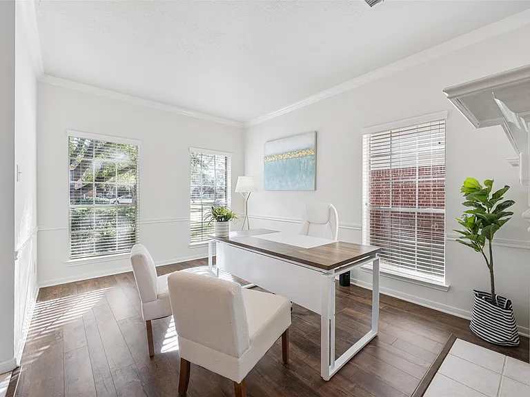6518 Portuguese Bend Dr — Photo 4