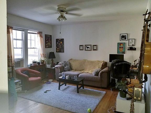 5th image of 4802 N Hermitage Ave #3B