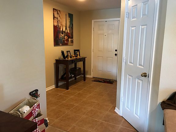 4th image of 1887 Vale Dr