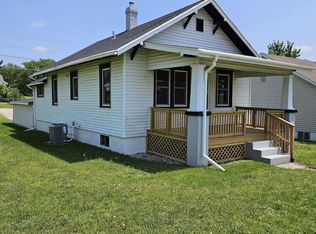 1302 A St, Fairbury, NE 68352