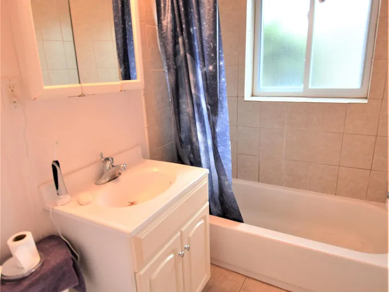 30 Bryon Rd #4 — Photo 9