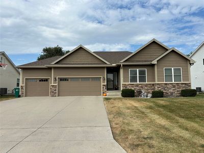 400 N 14th Ave, Winterset, IA, 50273