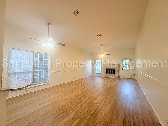5th image of 8928 E 87th Pl