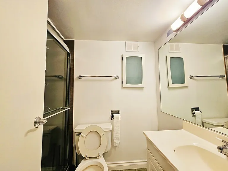 10883 Saskatchewan Dr NW #1401 — Photo 15