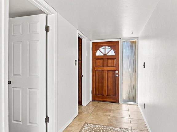 3rd image of 6735 E Montecito Dr