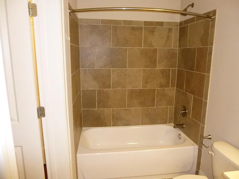 901 Abernathy Rd #1220 — Photo 14