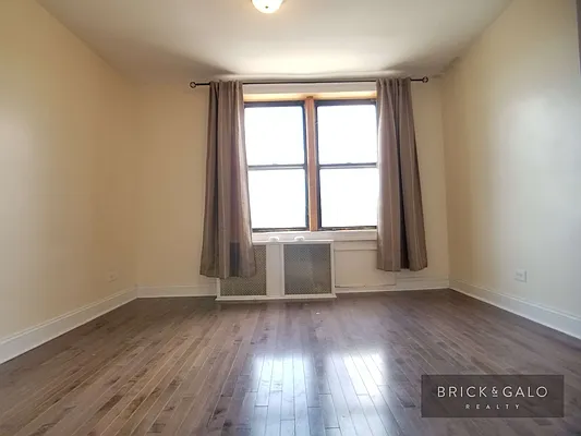 Rented by BRICK & GALO REALTY CORP | media 7