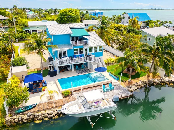 17159 Amberjack Ln, Sugarloaf Key, FL 33042