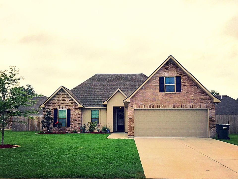 1st image of 14296 Stonegate Manor Dr