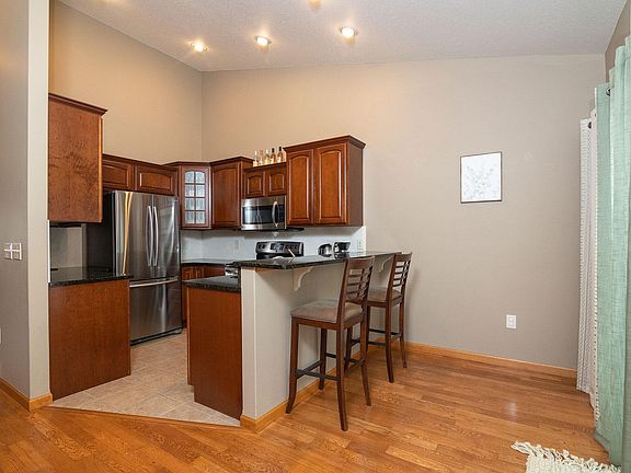 4th image of 1303 Rosewood Trl #32