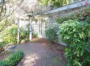 748 15th Way SW, Edmonds, WA 98020