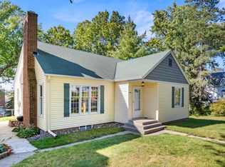 205 3rd St N, Delano, MN 55328