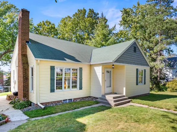 205 3rd St N, Delano, MN 55328