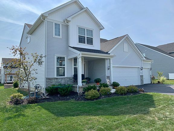 2nd image of 414 Saddlebred Cir