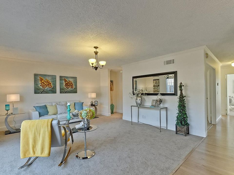 1st image of 3319 Cannongate Ct